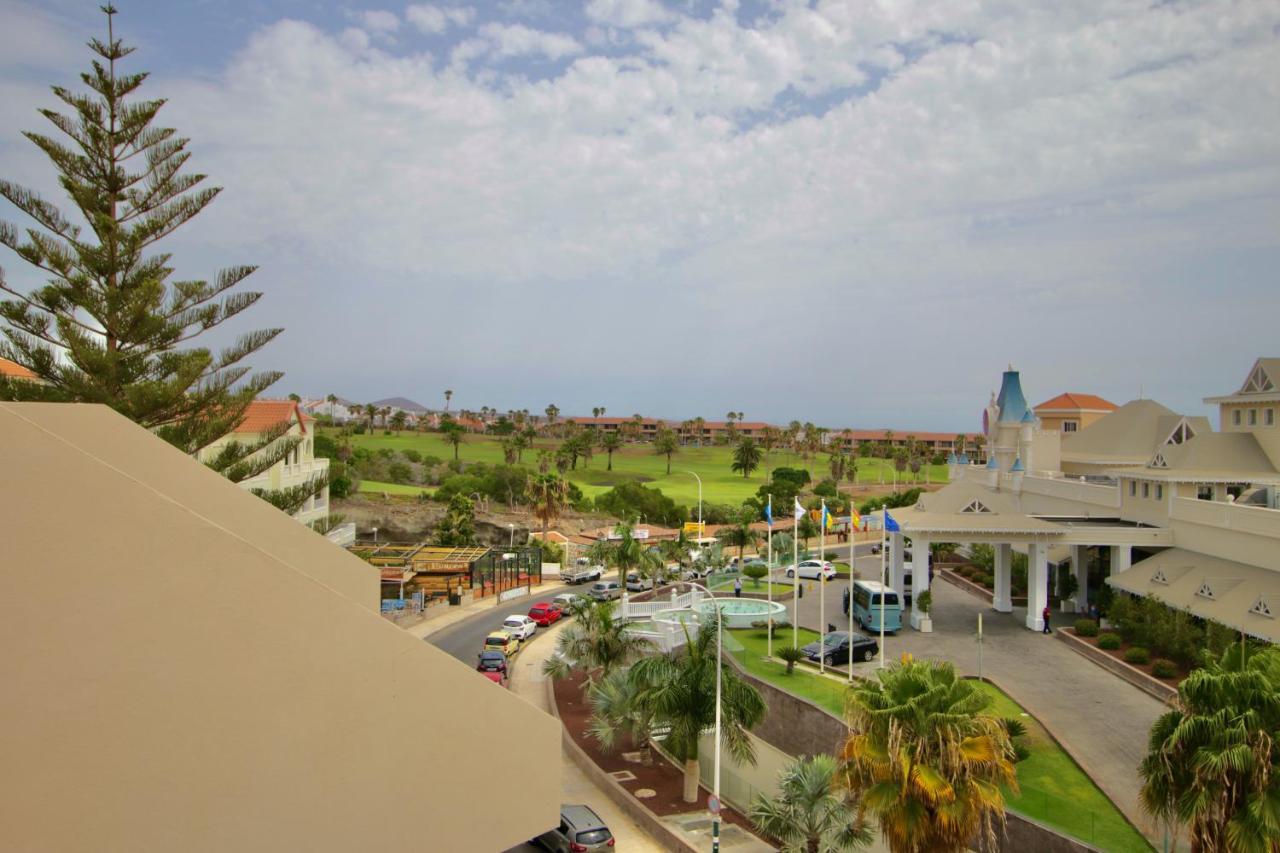 Golf Park Ocean View: Cozy Apartment with Terraces and Pools San Miguel de Abona Exterior photo