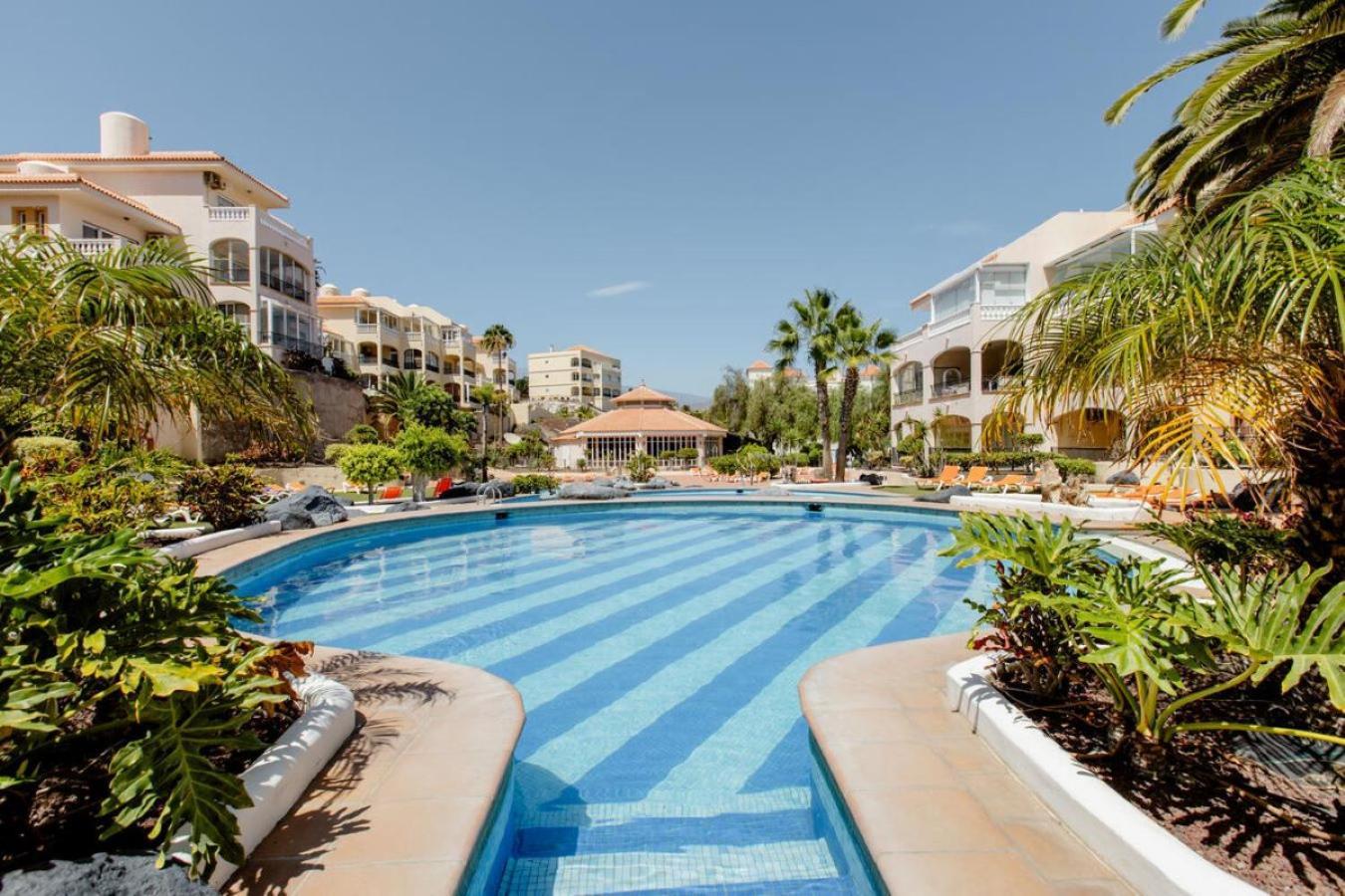 Golf Park Ocean View: Cozy Apartment with Terraces and Pools San Miguel de Abona Exterior photo